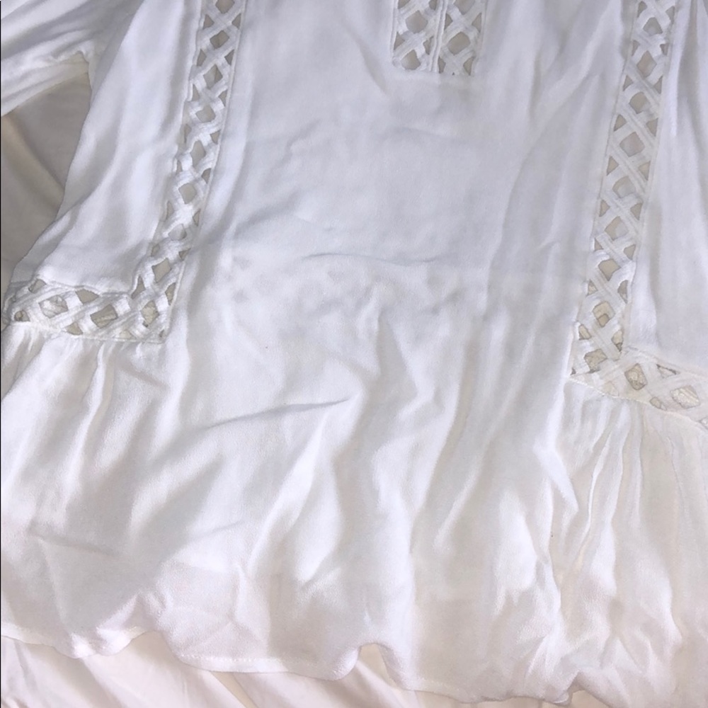 blouse - Picture 3 of 4